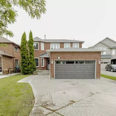 5118, Cree, Hurontario, Mississauga