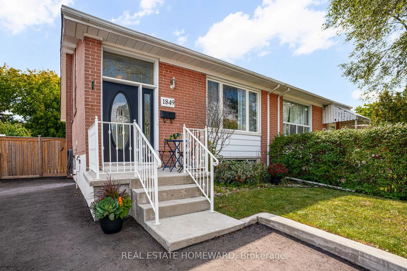 1849, Sandgate, Clarkson, Mississauga