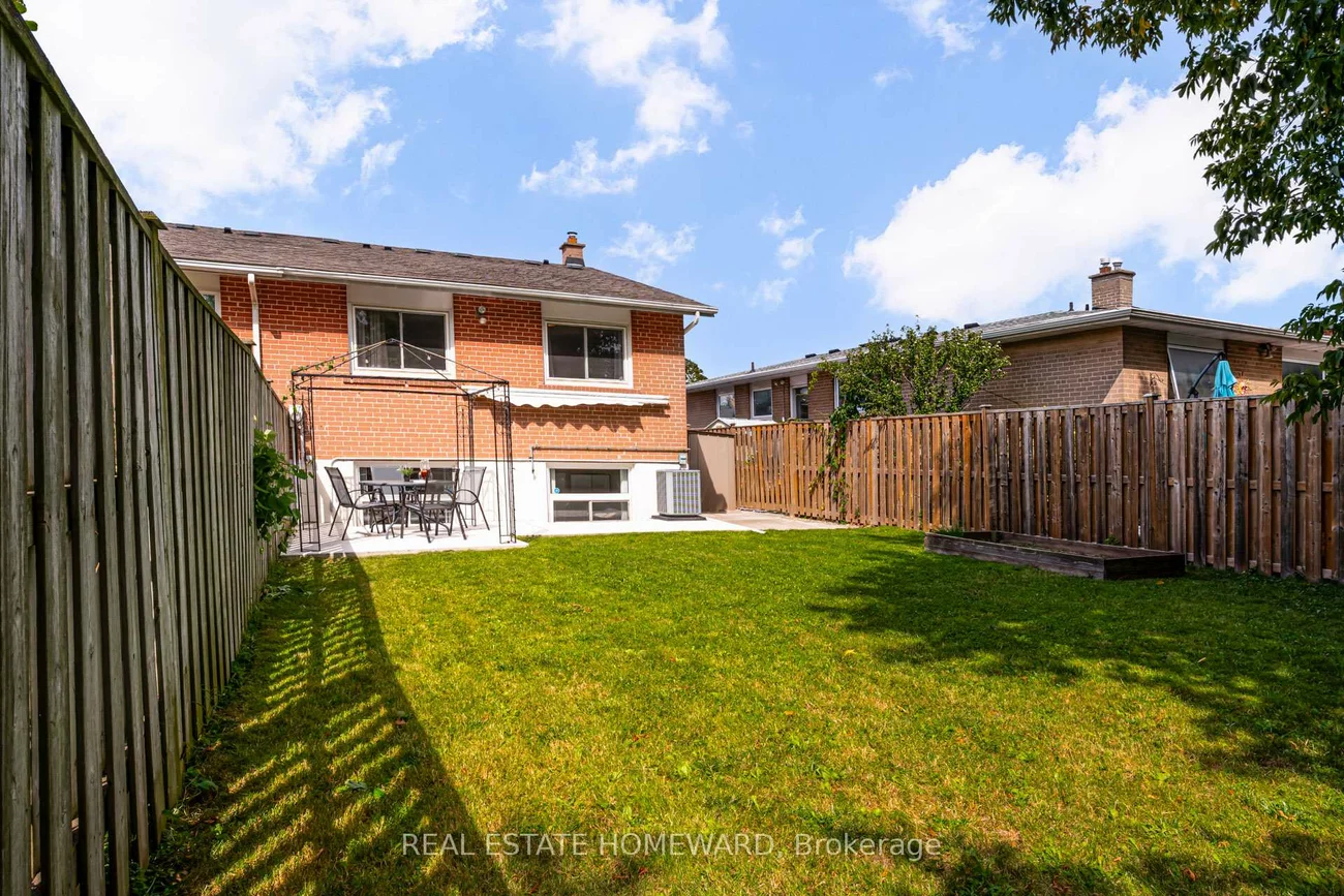 1849, Sandgate, Clarkson, Mississauga