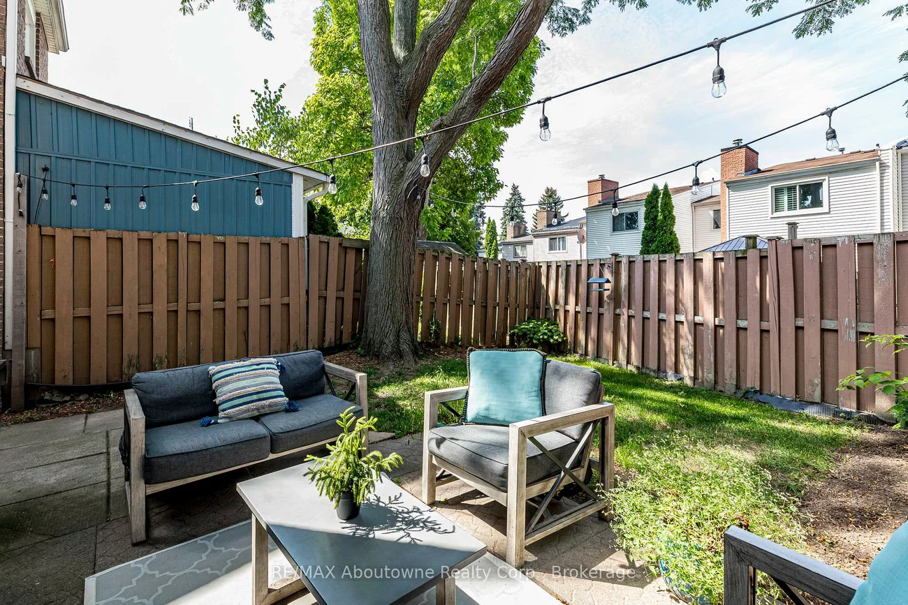 1443, Zante, Clarkson, Mississauga