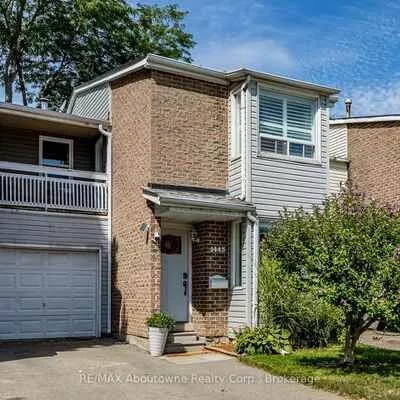 1443, Zante, Clarkson, Mississauga
