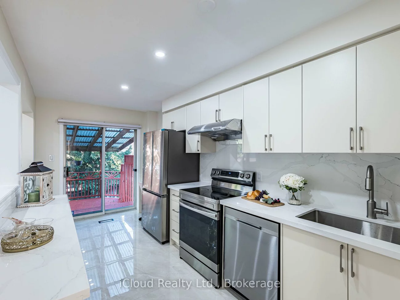 5238, Alicante, East Credit, Mississauga