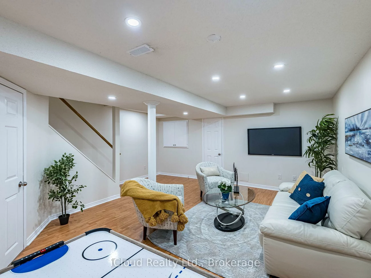 5238, Alicante, East Credit, Mississauga