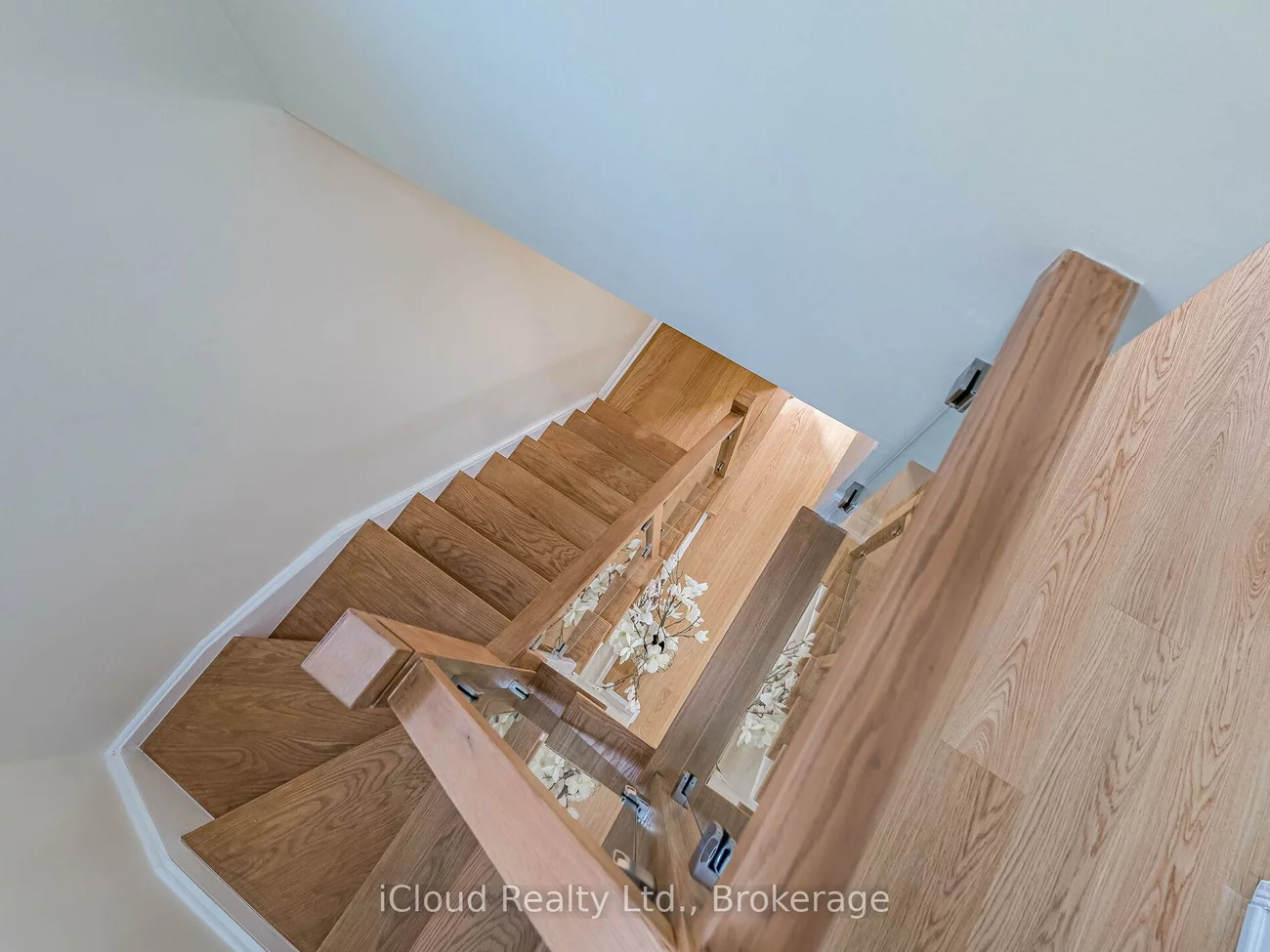 5238, Alicante, East Credit, Mississauga