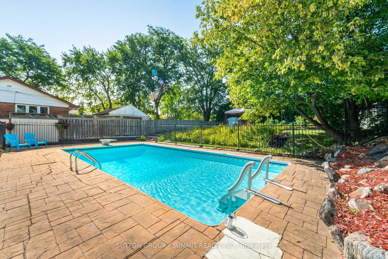 46, Theodore, Streetsville, Mississauga