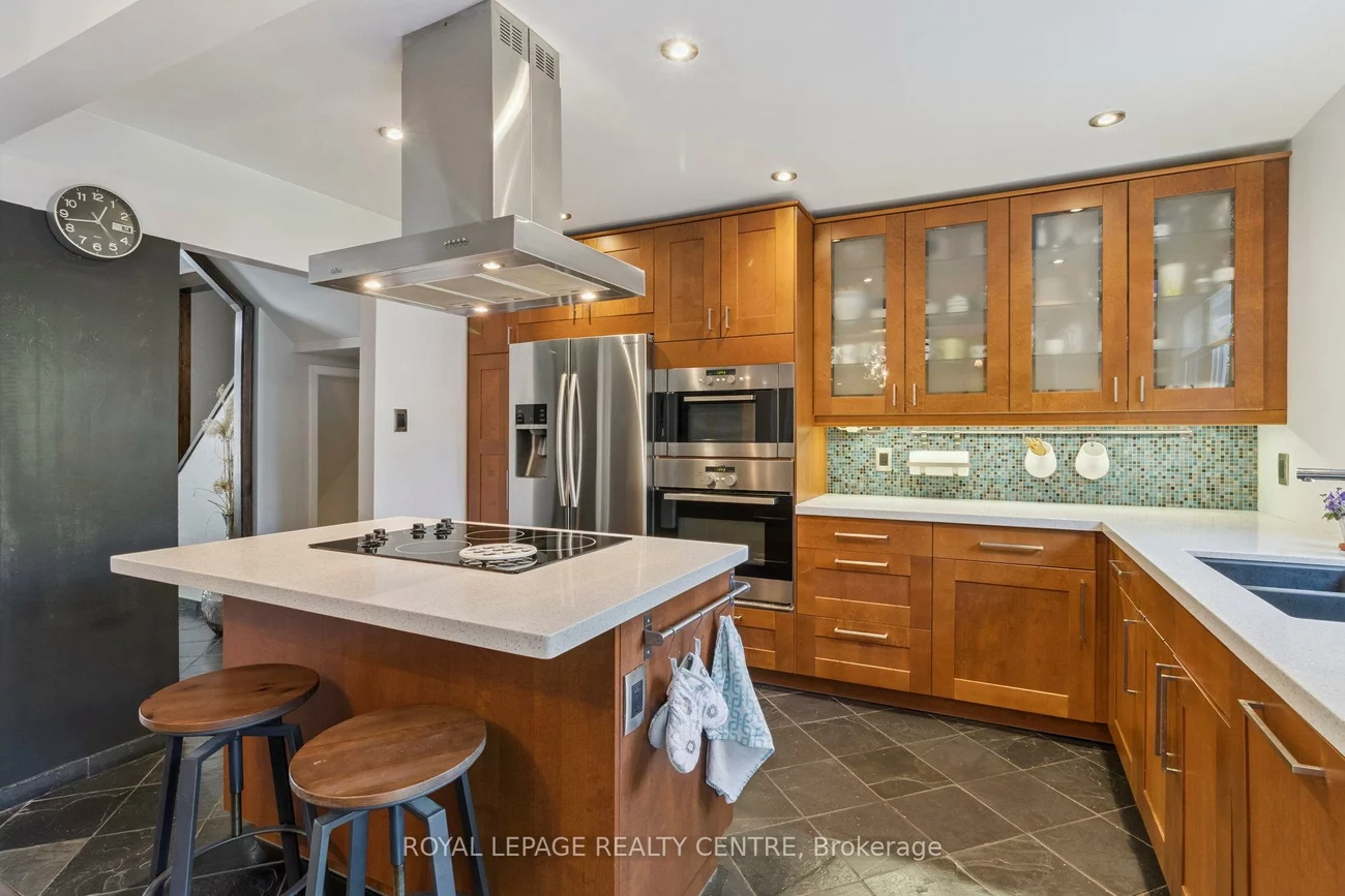 3383, Tallmast, Erin Mills, Mississauga