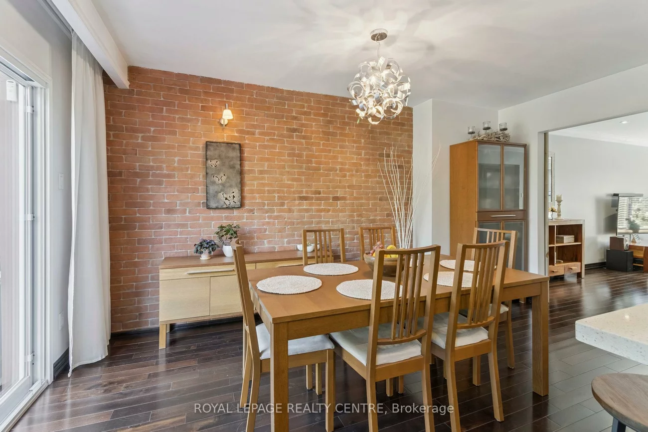 3383, Tallmast, Erin Mills, Mississauga