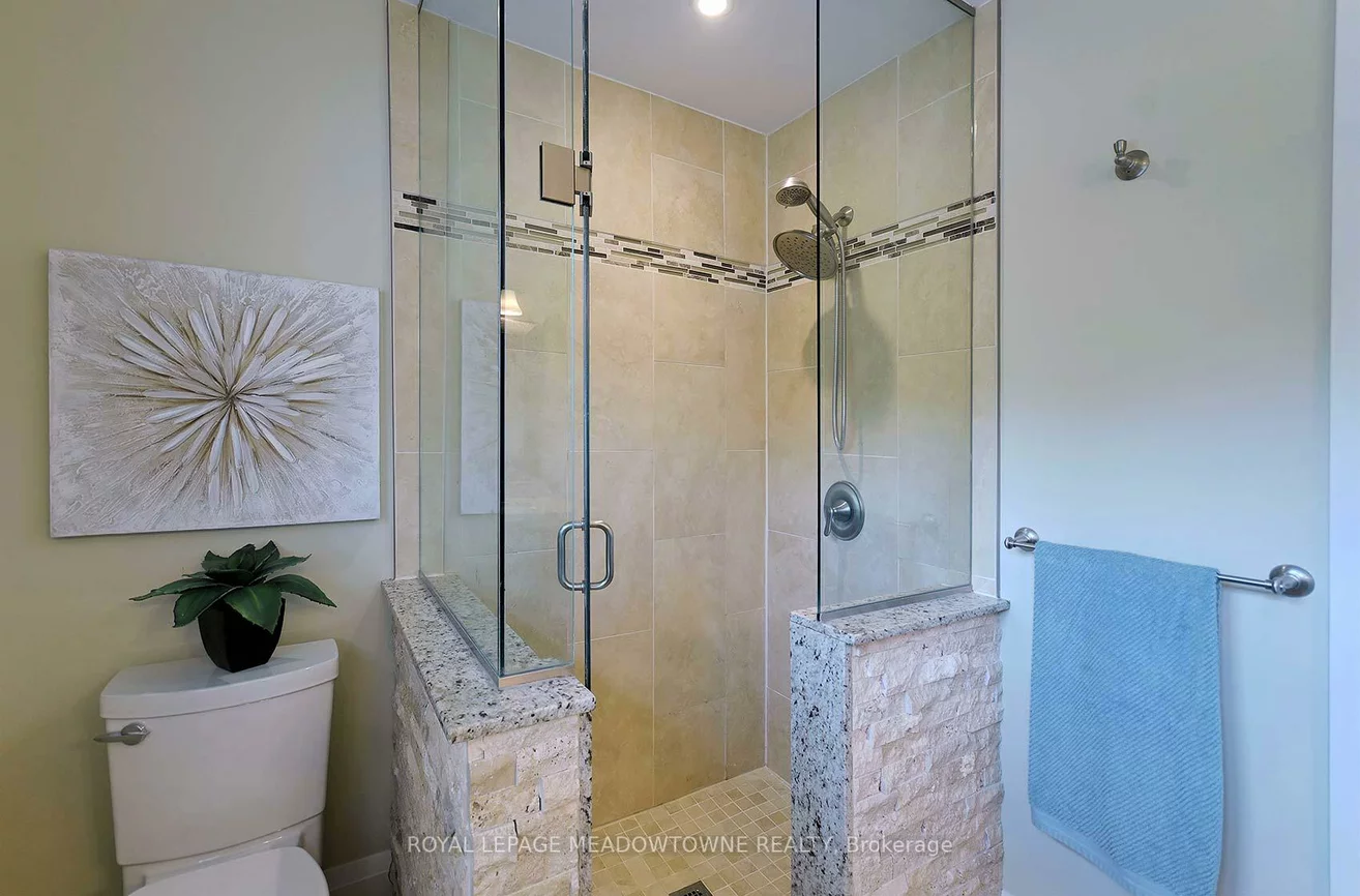 2818, Folkway, Erin Mills, Mississauga