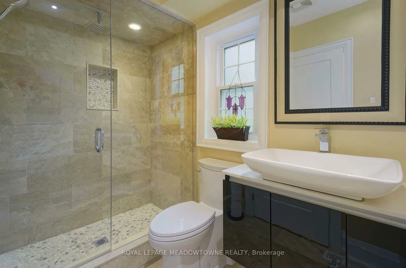 2818, Folkway, Erin Mills, Mississauga