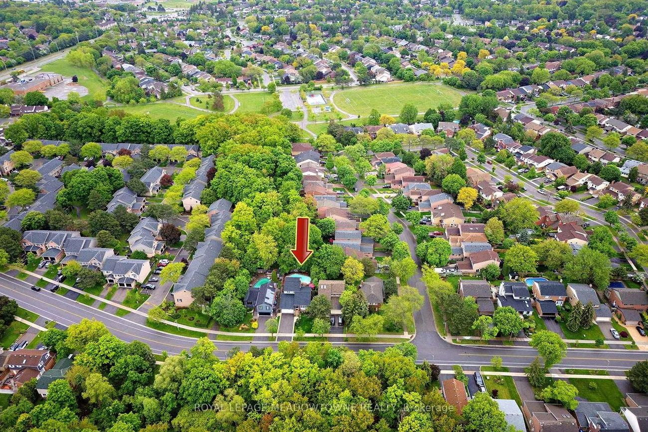 2818, Folkway, Erin Mills, Mississauga