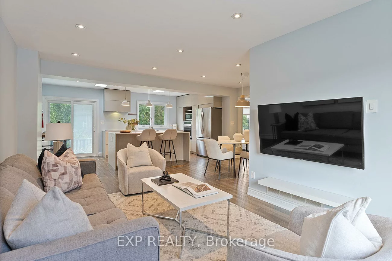 4056, Longo, Malton, Mississauga