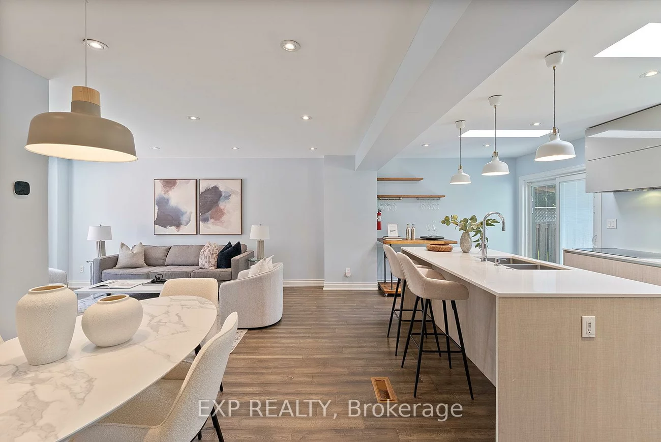 4056, Longo, Malton, Mississauga