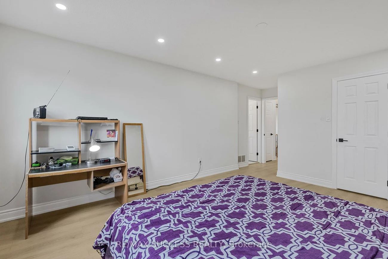 4631, Penhallow, East Credit, Mississauga