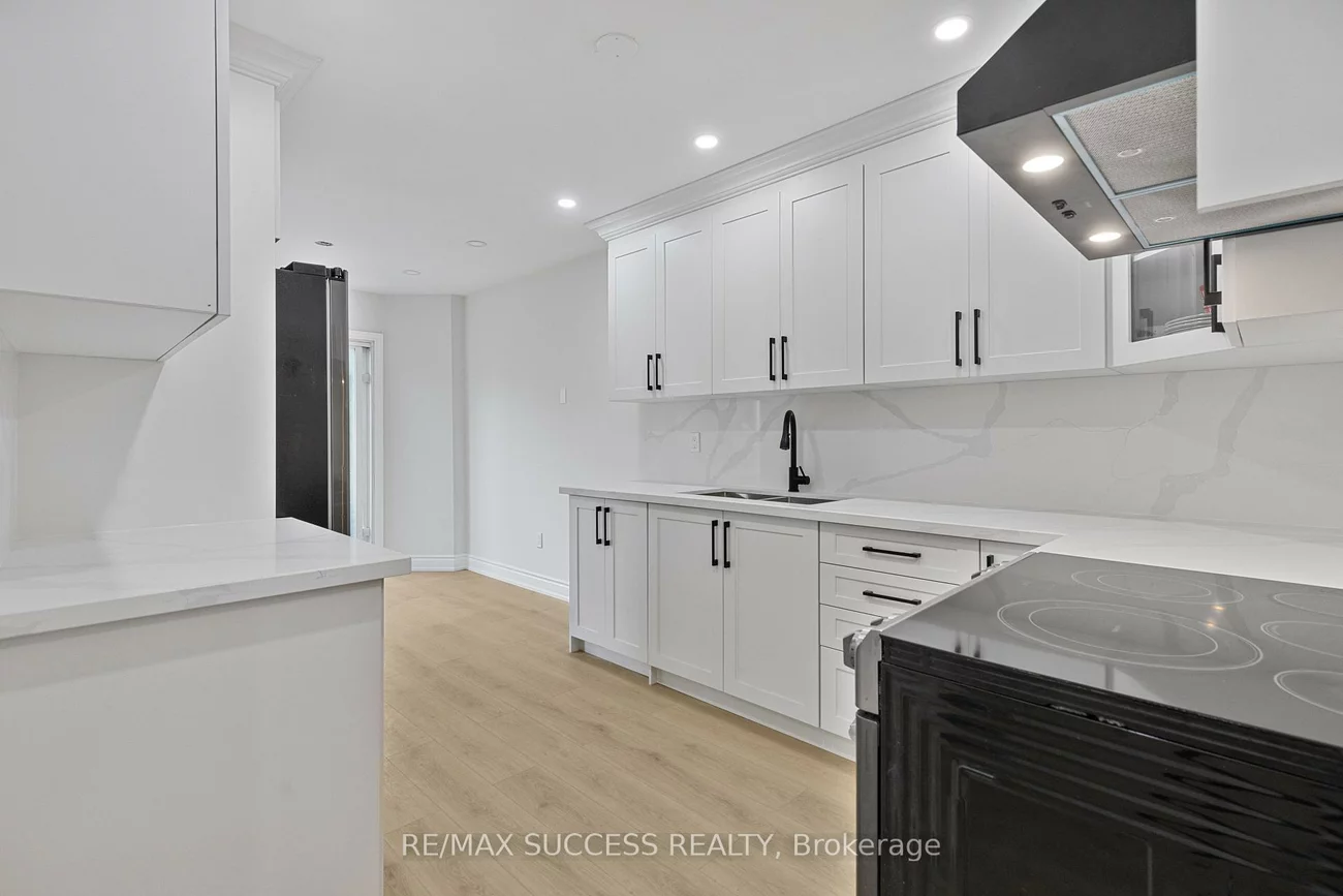 4631, Penhallow, East Credit, Mississauga