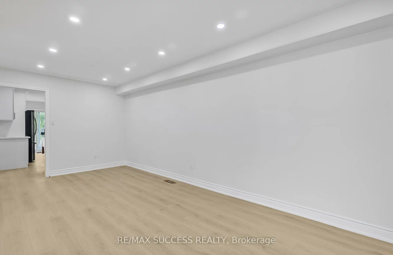 4631, Penhallow, East Credit, Mississauga