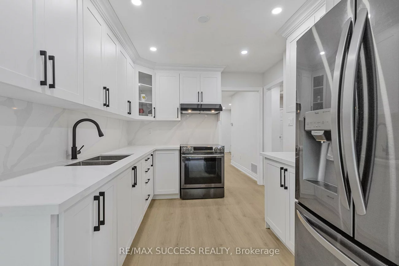 4631, Penhallow, East Credit, Mississauga