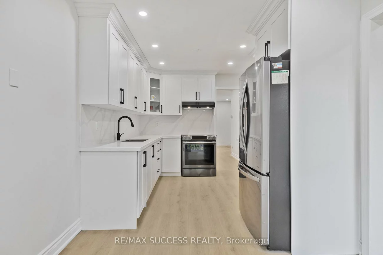 4631, Penhallow, East Credit, Mississauga