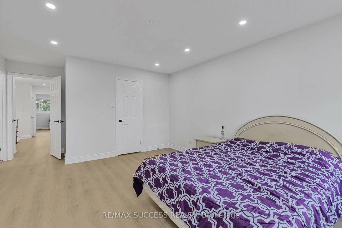 4631, Penhallow, East Credit, Mississauga