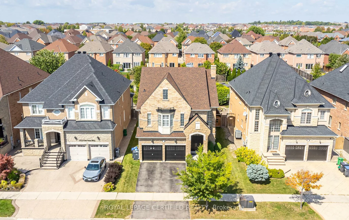 3327, Erin Centre, Churchill Meadows, Mississauga