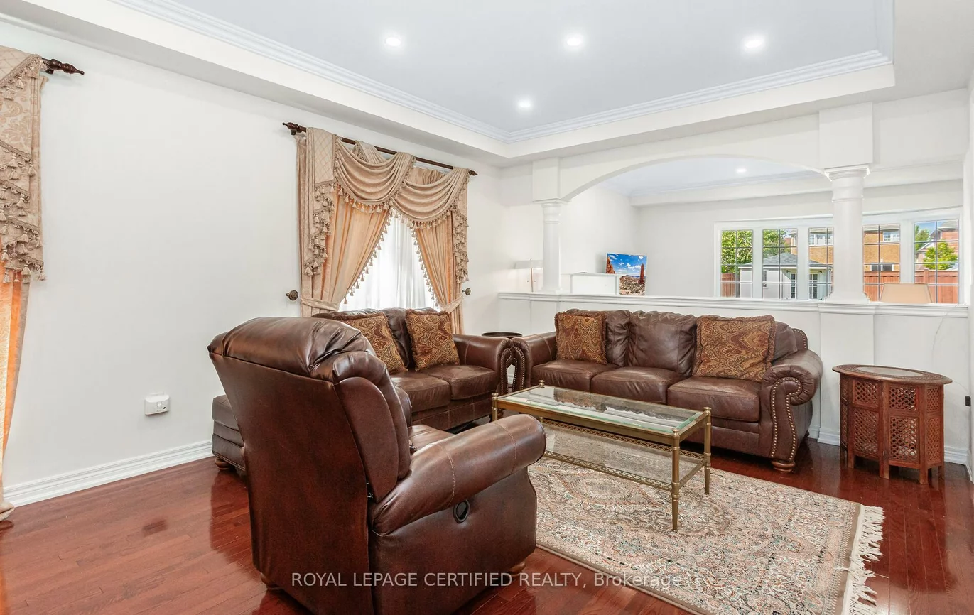 3327, Erin Centre, Churchill Meadows, Mississauga