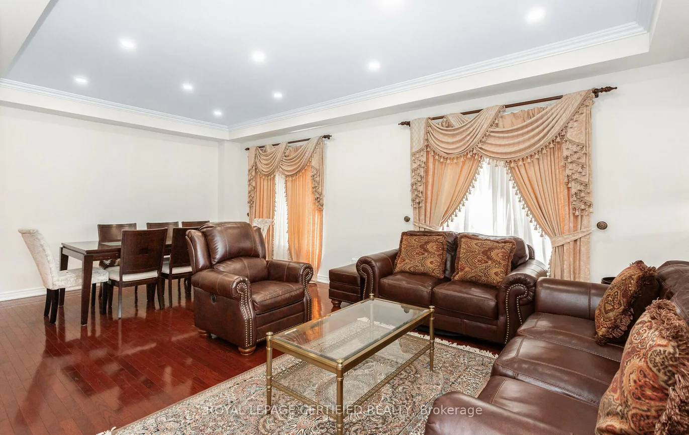 3327, Erin Centre, Churchill Meadows, Mississauga