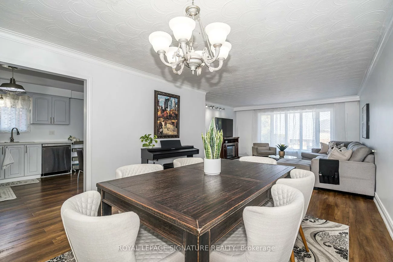 3562, Laddie, Malton, Mississauga