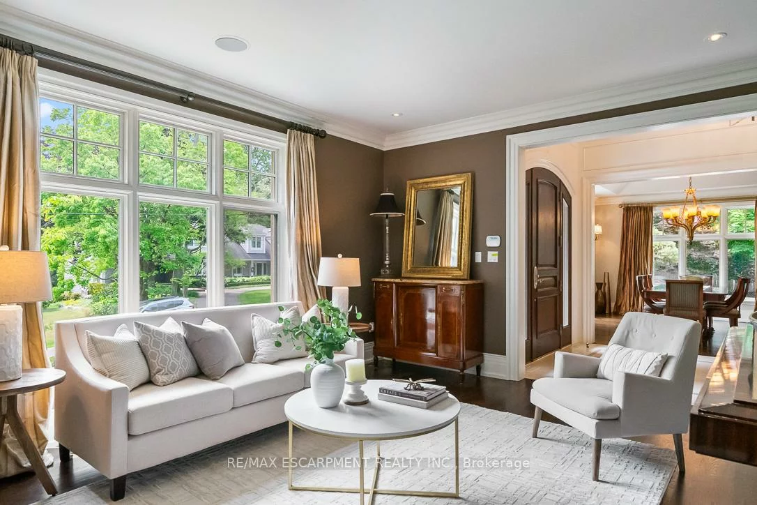 1229, Minaki, Mineola, Mississauga