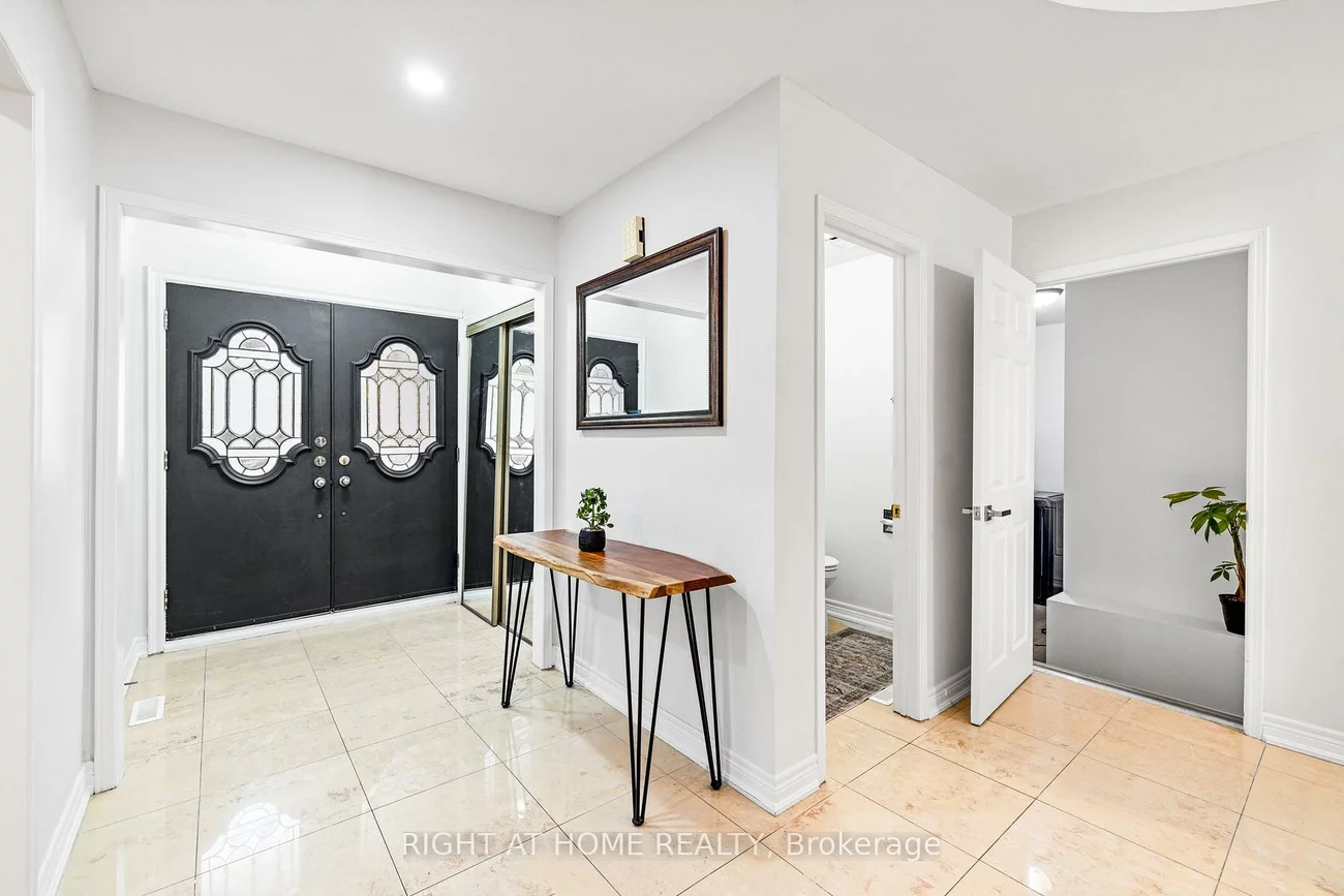4469, Idlewilde, Central Erin Mills, Mississauga