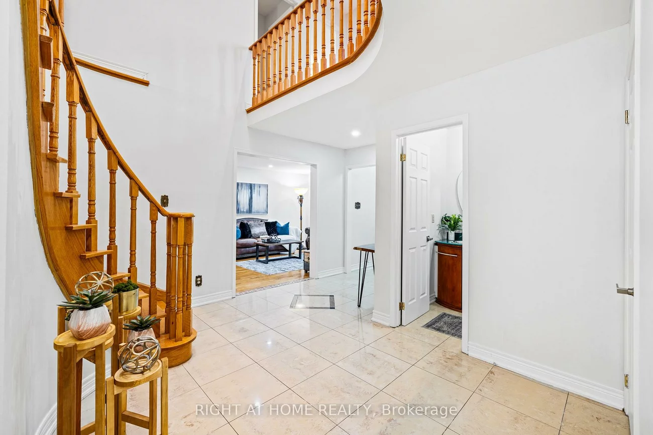 4469, Idlewilde, Central Erin Mills, Mississauga