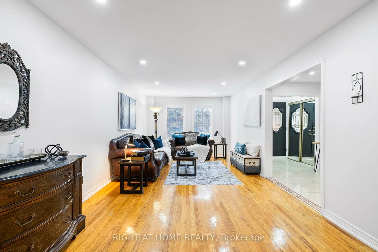 4469, Idlewilde, Central Erin Mills, Mississauga