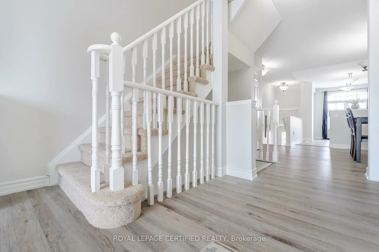 3356, Redpath, Lisgar, Mississauga
