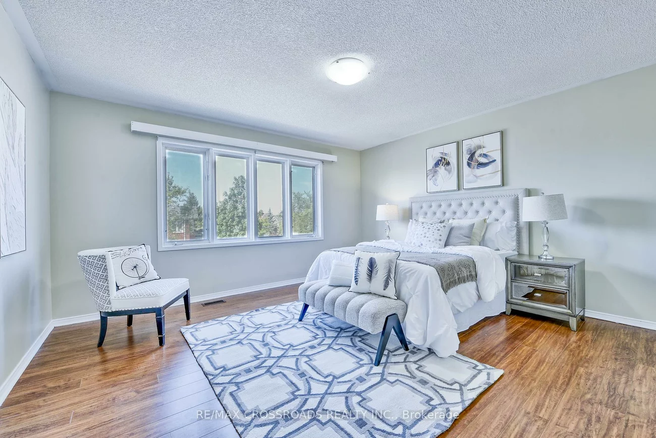 6212, Ford, East Credit, Mississauga