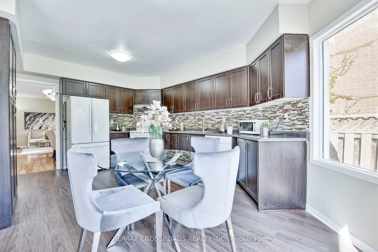 6212, Ford, East Credit, Mississauga