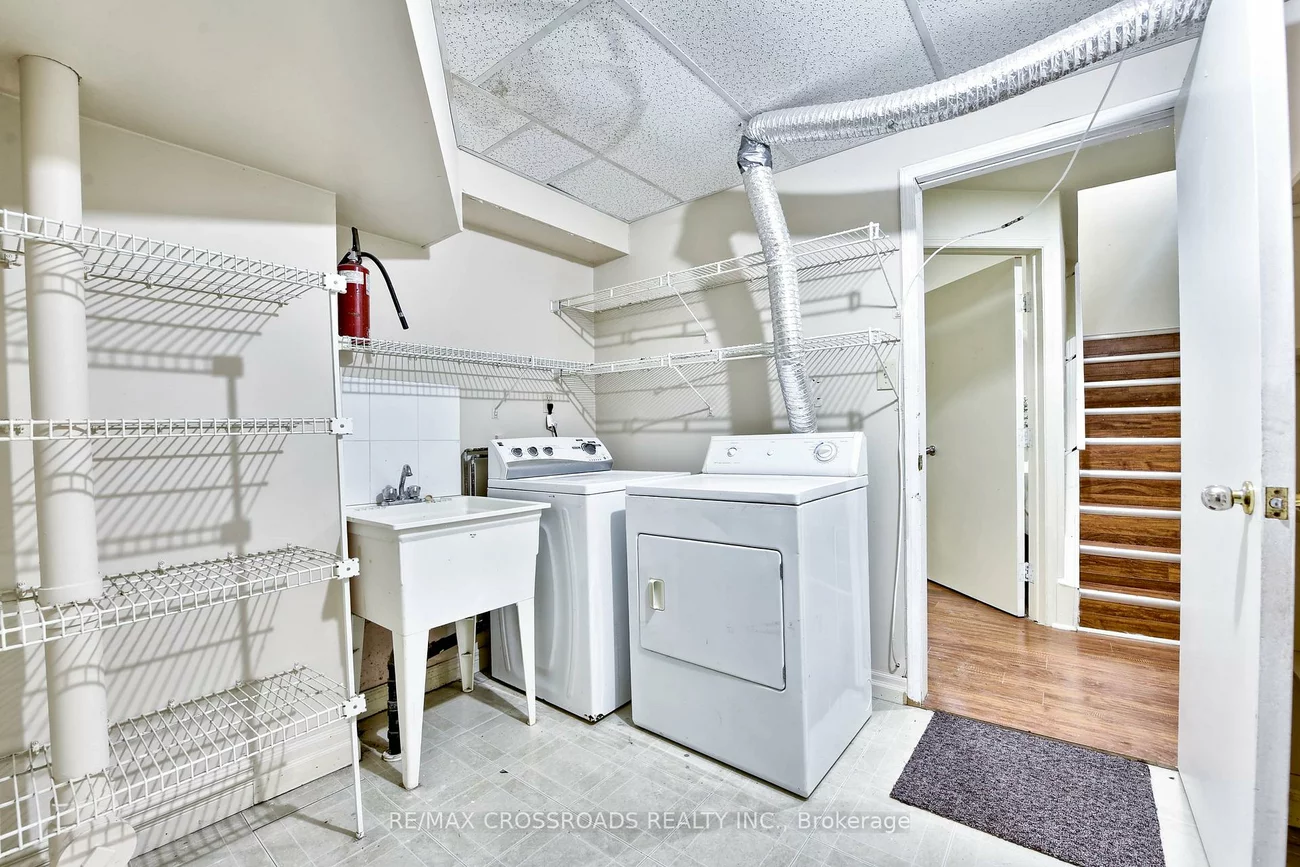 6212, Ford, East Credit, Mississauga