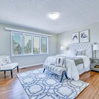 6212, Ford, East Credit, Mississauga