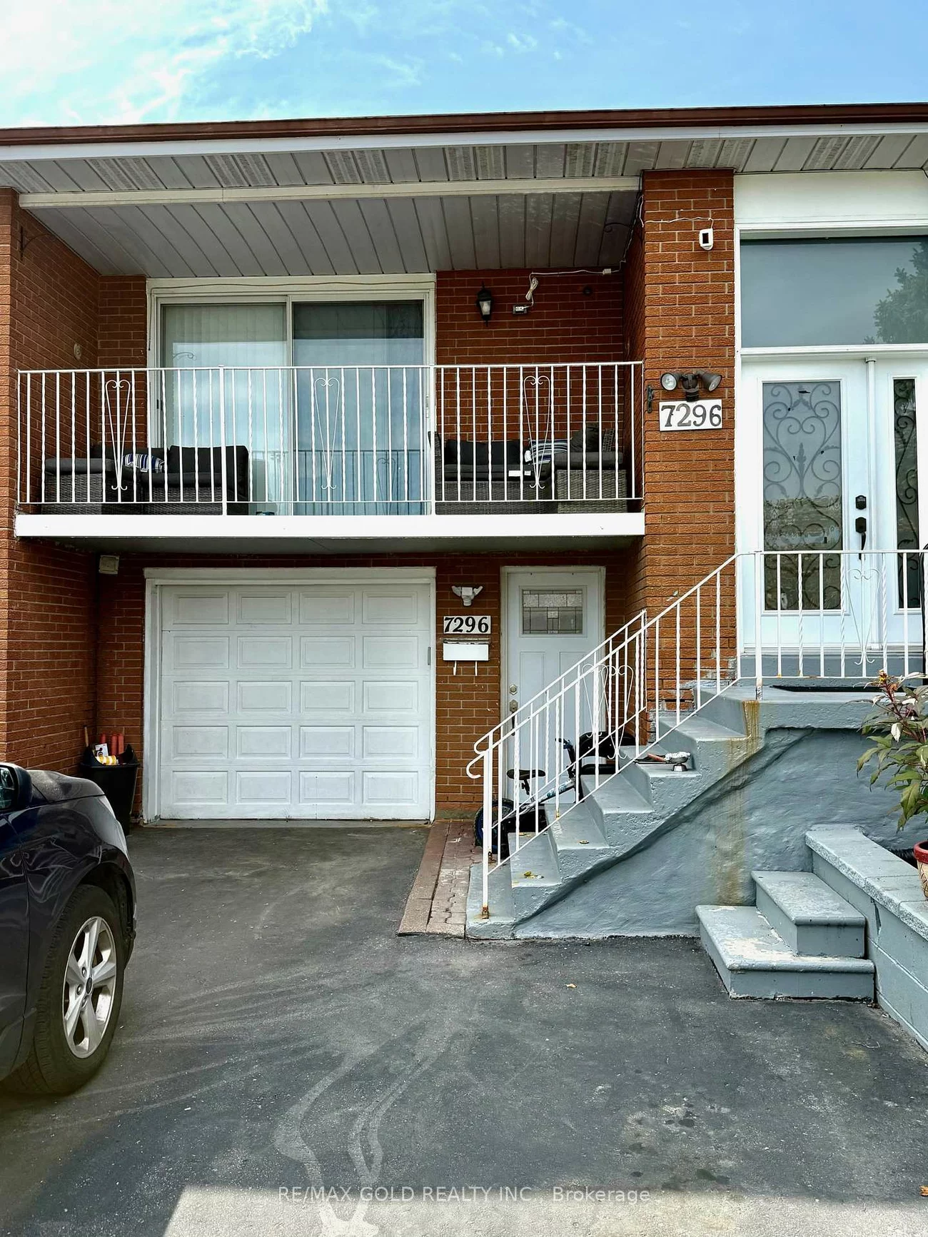 7296, Sigsbee, Malton, Mississauga
