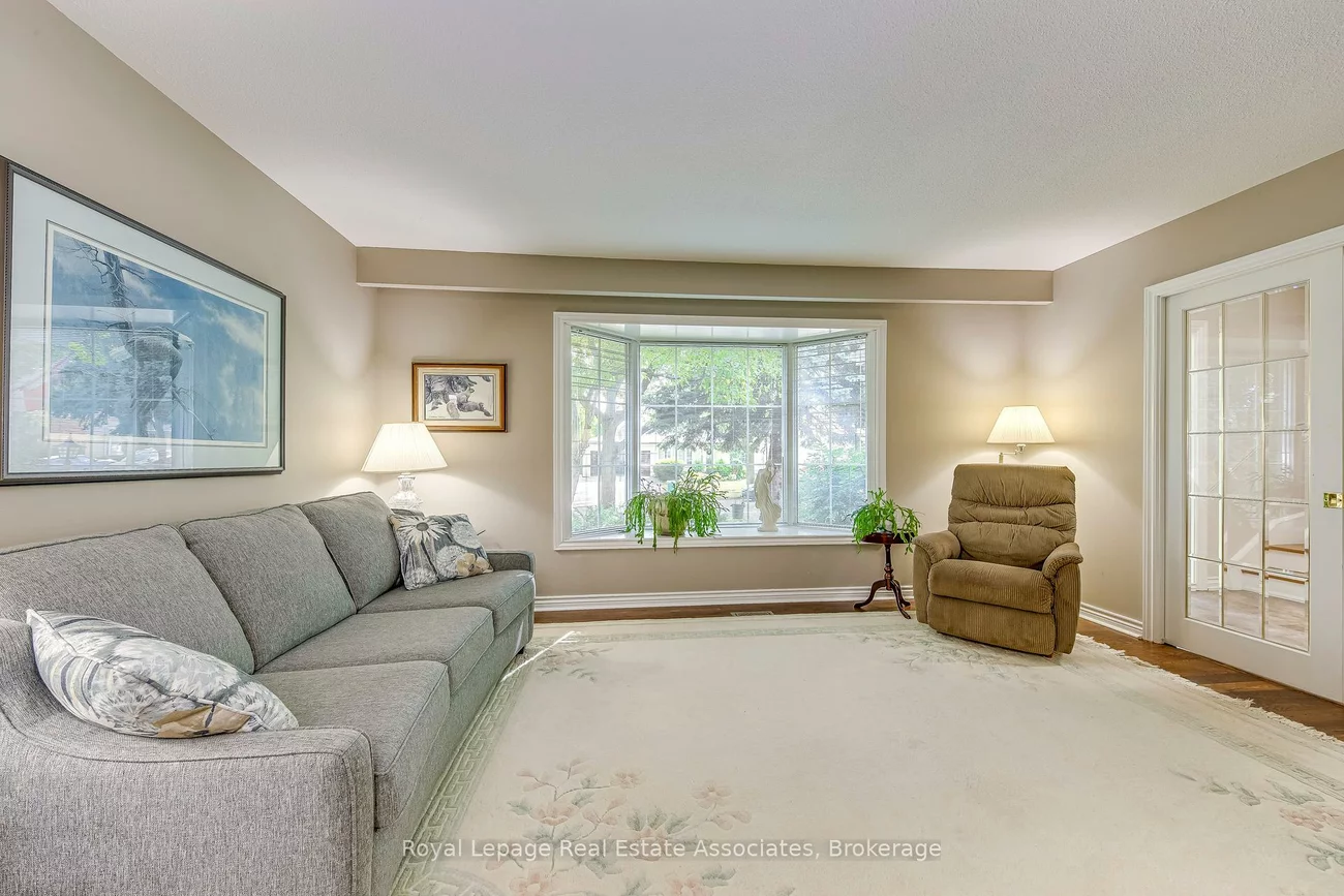 2406, Buttonbush, Erin Mills, Mississauga