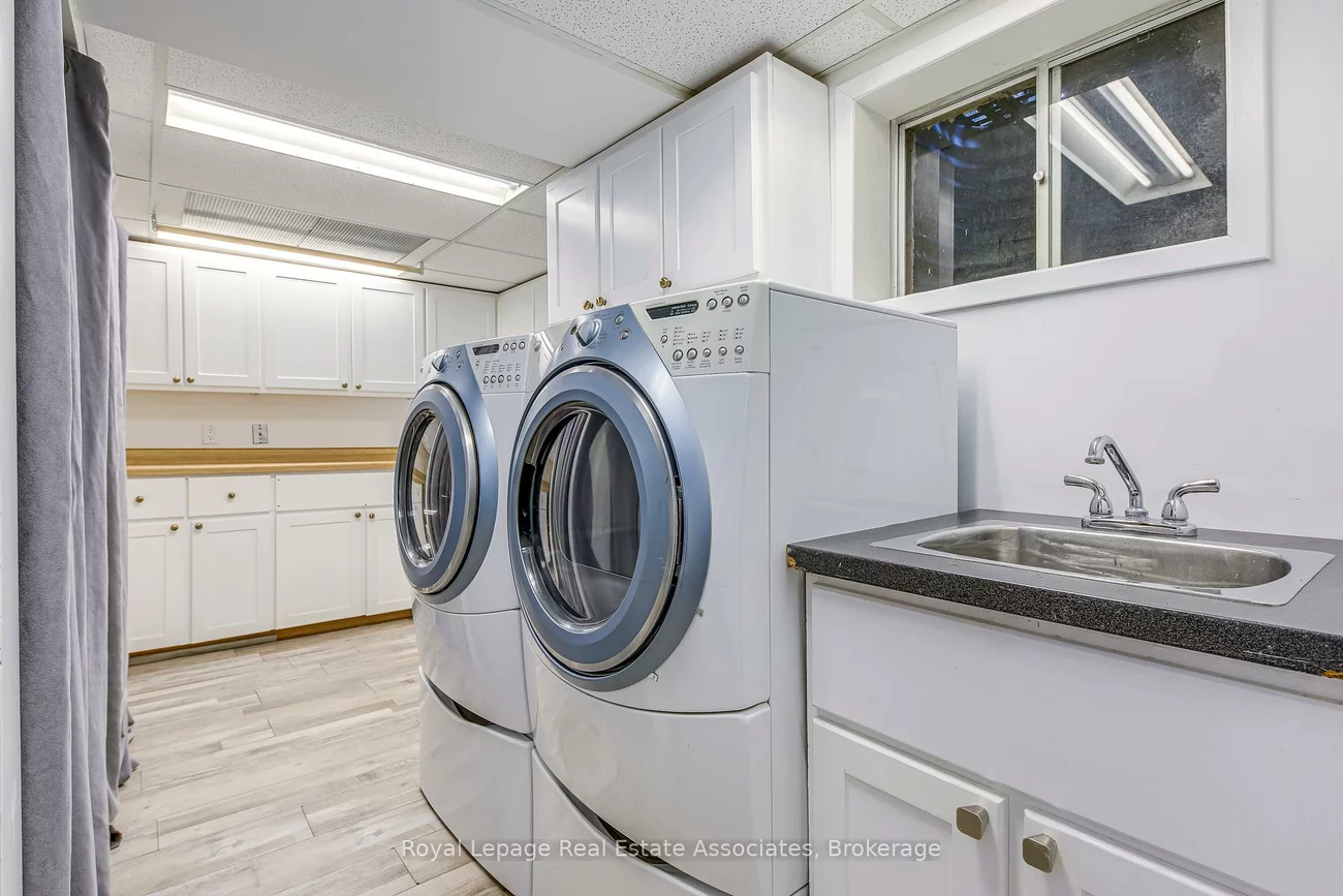 2406, Buttonbush, Erin Mills, Mississauga