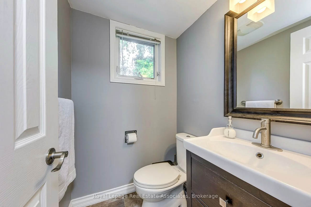 2406, Buttonbush, Erin Mills, Mississauga