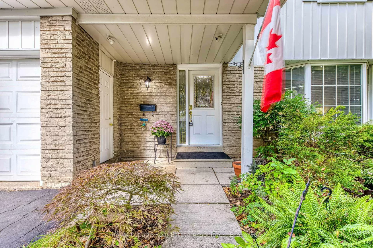 2406, Buttonbush, Erin Mills, Mississauga