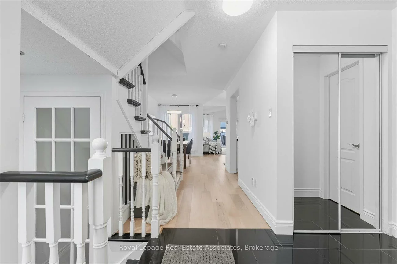 443, Stonetree, Cooksville, Mississauga