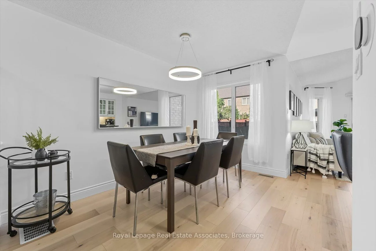 443, Stonetree, Cooksville, Mississauga