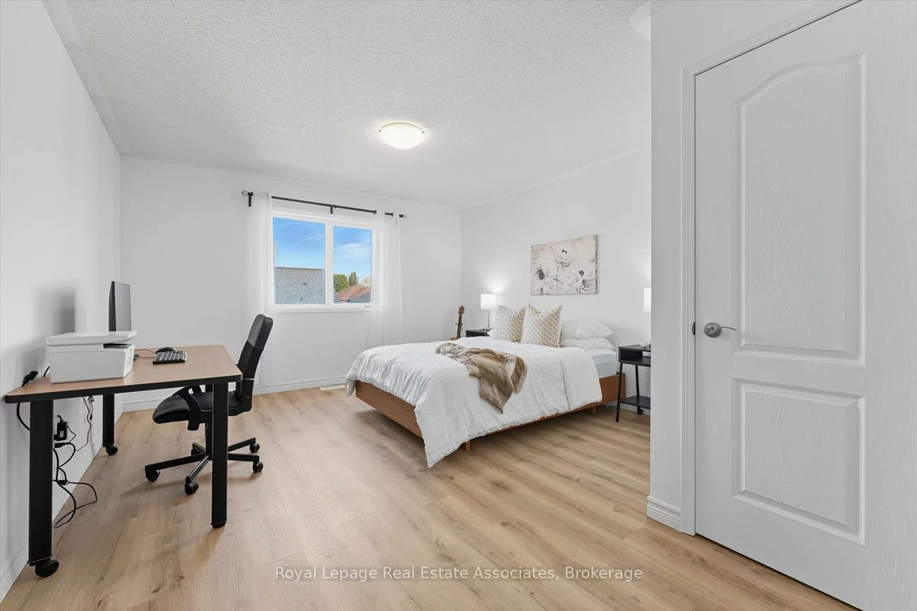 443, Stonetree, Cooksville, Mississauga