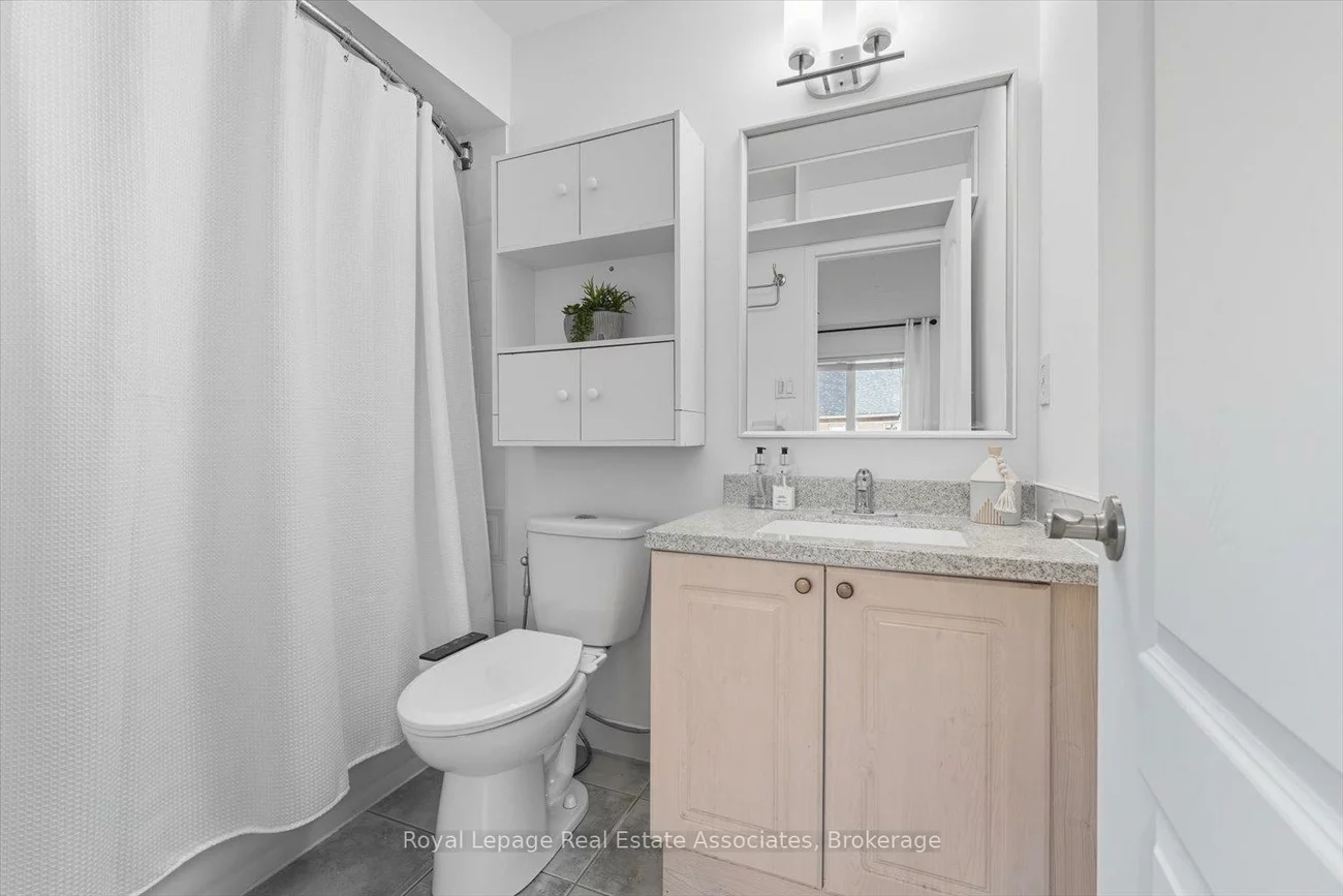 443, Stonetree, Cooksville, Mississauga