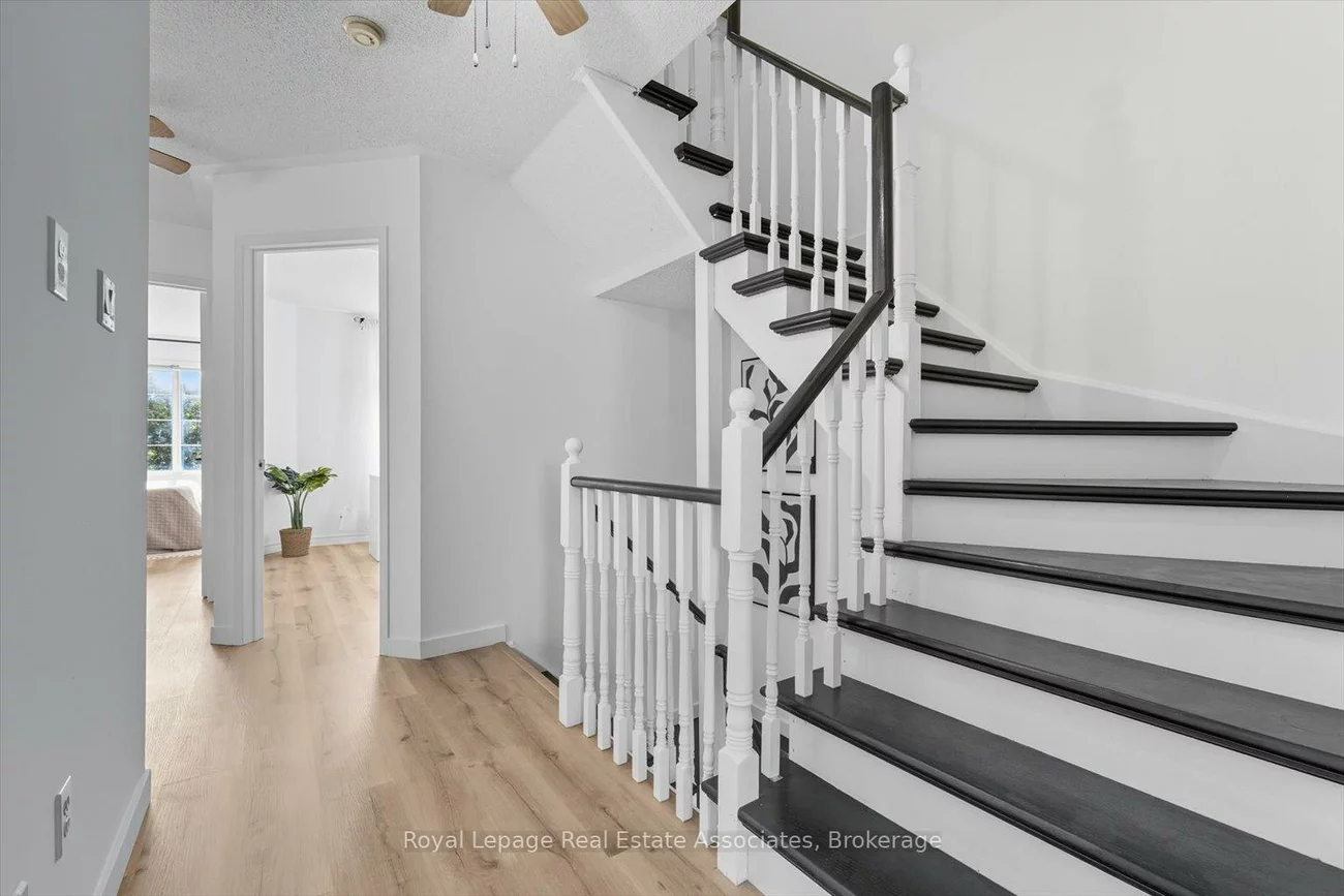 443, Stonetree, Cooksville, Mississauga