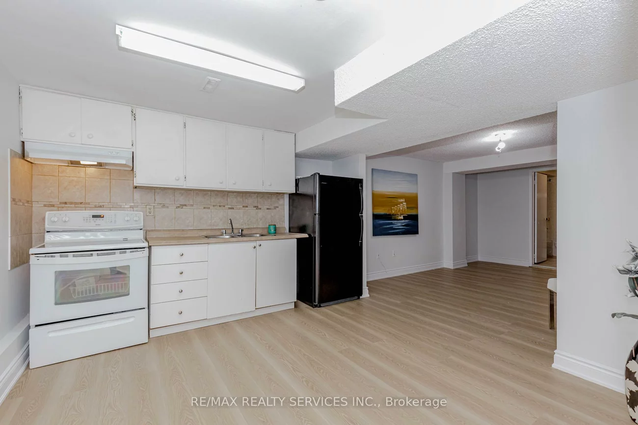 152, Blackfoot, Hurontario, Mississauga