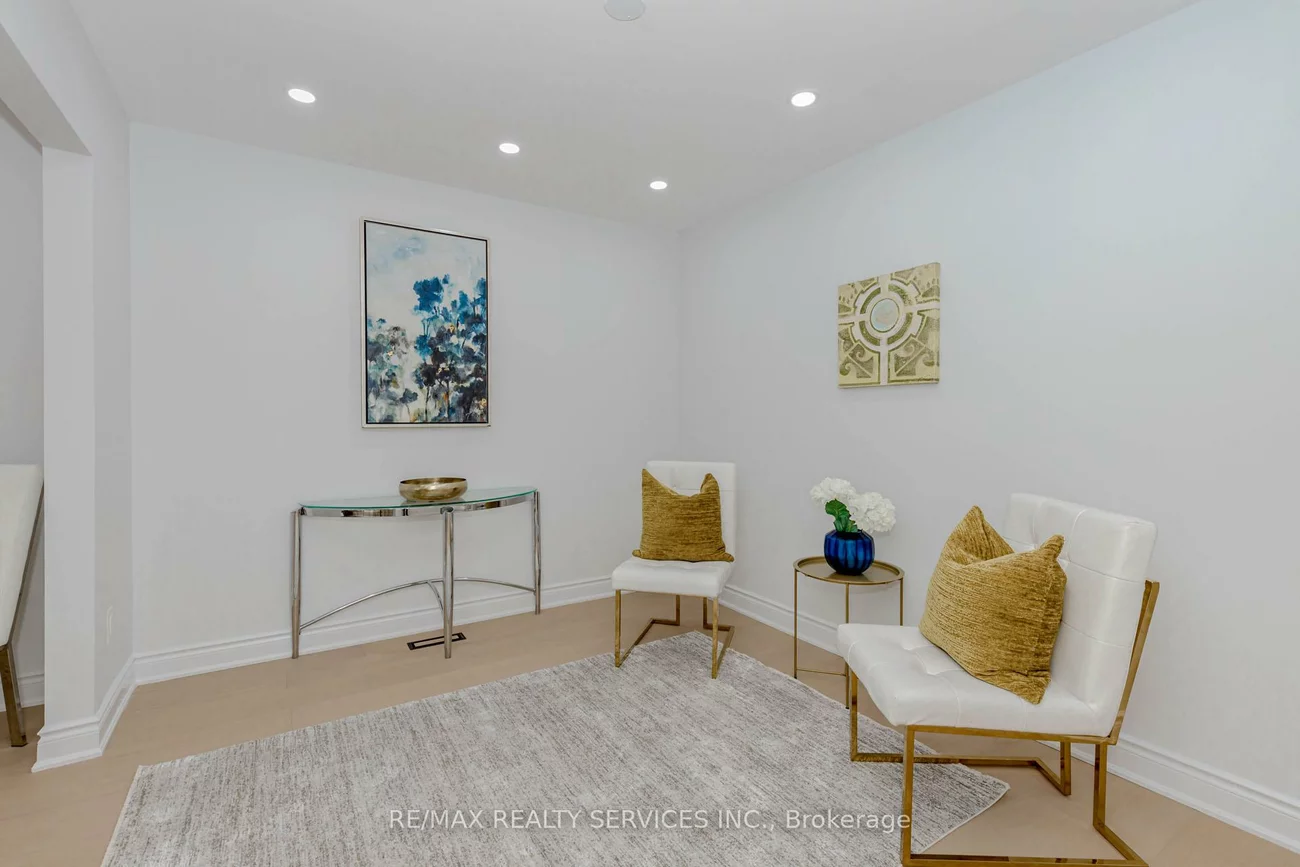152, Blackfoot, Hurontario, Mississauga