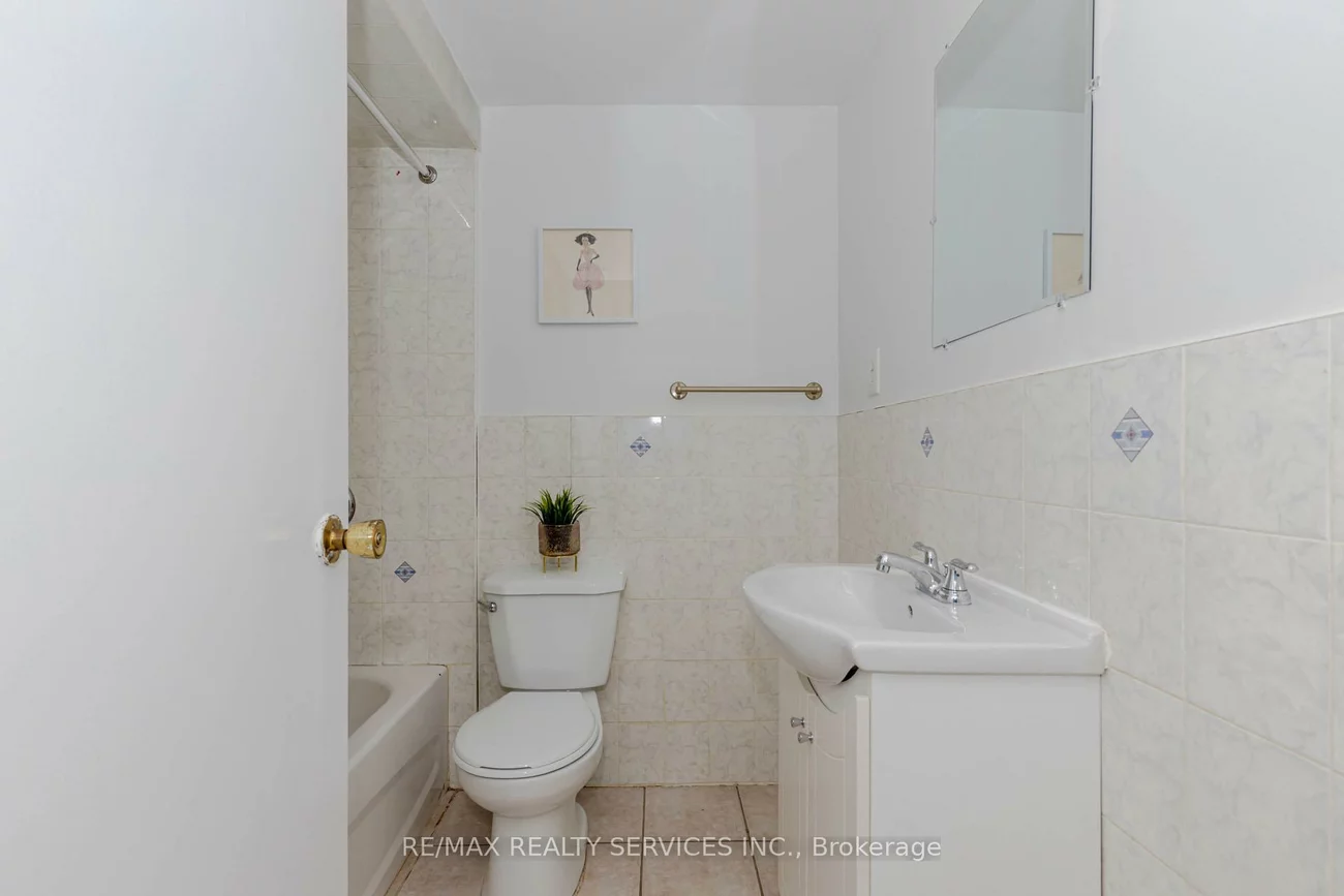 152, Blackfoot, Hurontario, Mississauga