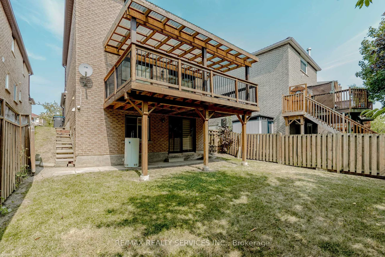 152, Blackfoot, Hurontario, Mississauga