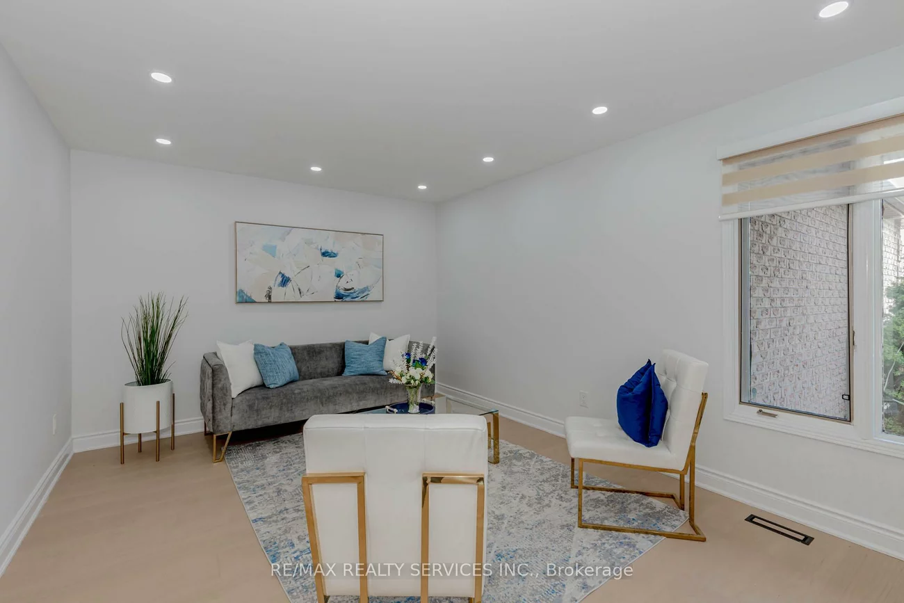 152, Blackfoot, Hurontario, Mississauga